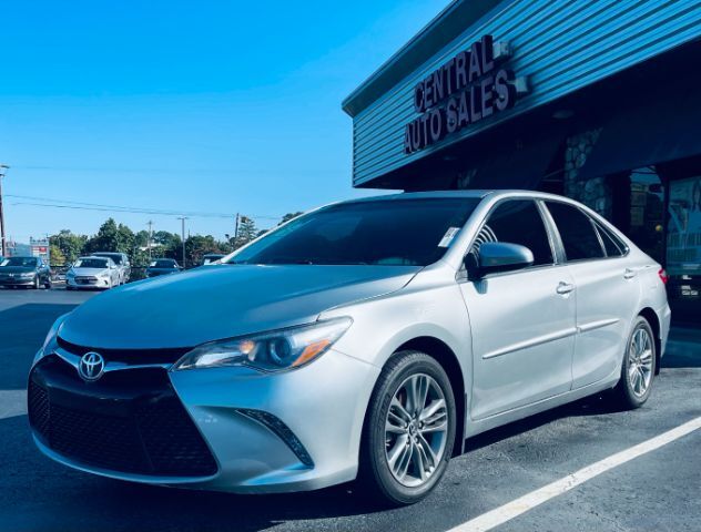 2015 Toyota Camry - SD/ SAR SE