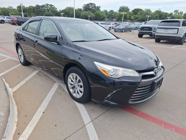 2015 Toyota Camry Hurst TX
