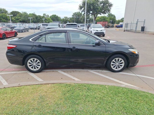 2015 Toyota Camry Hurst TX
