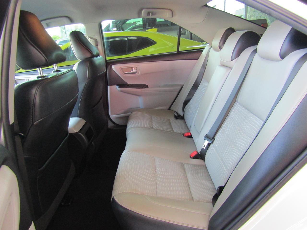 2015 Toyota Camry 4dr Sdn I4 Auto XLE (Natl) Grand Prairie TX