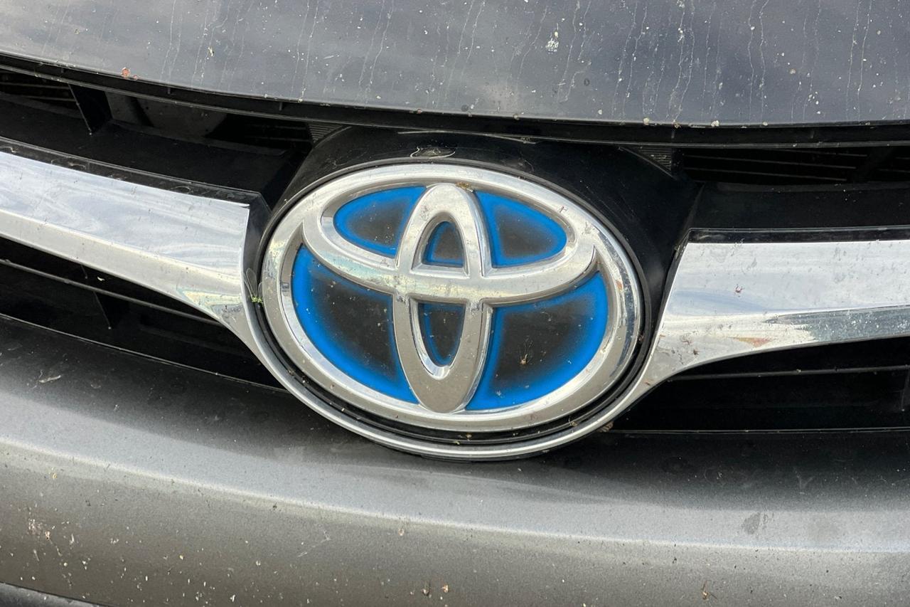 2015 Toyota Camry Hybrid LE Roseville CA
