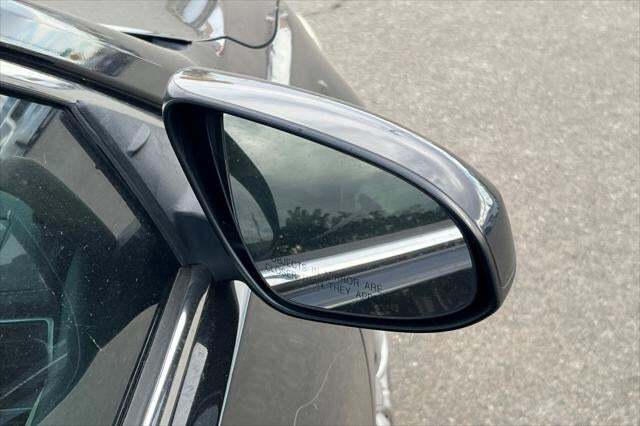 2015 Toyota Camry Hybrid LE Roseville CA