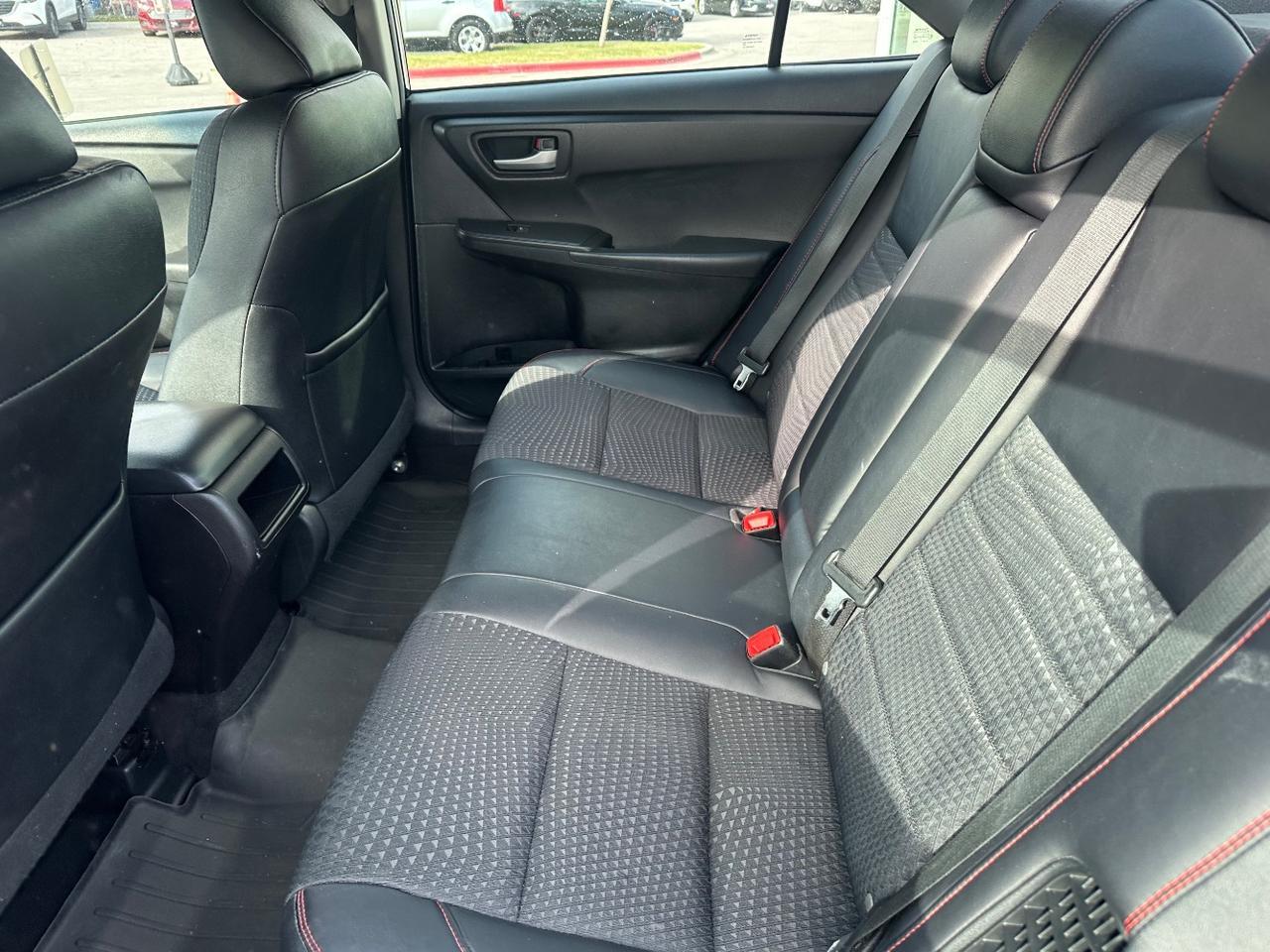 2015 Toyota Camry Hybrid SE 2.5 Austin TX