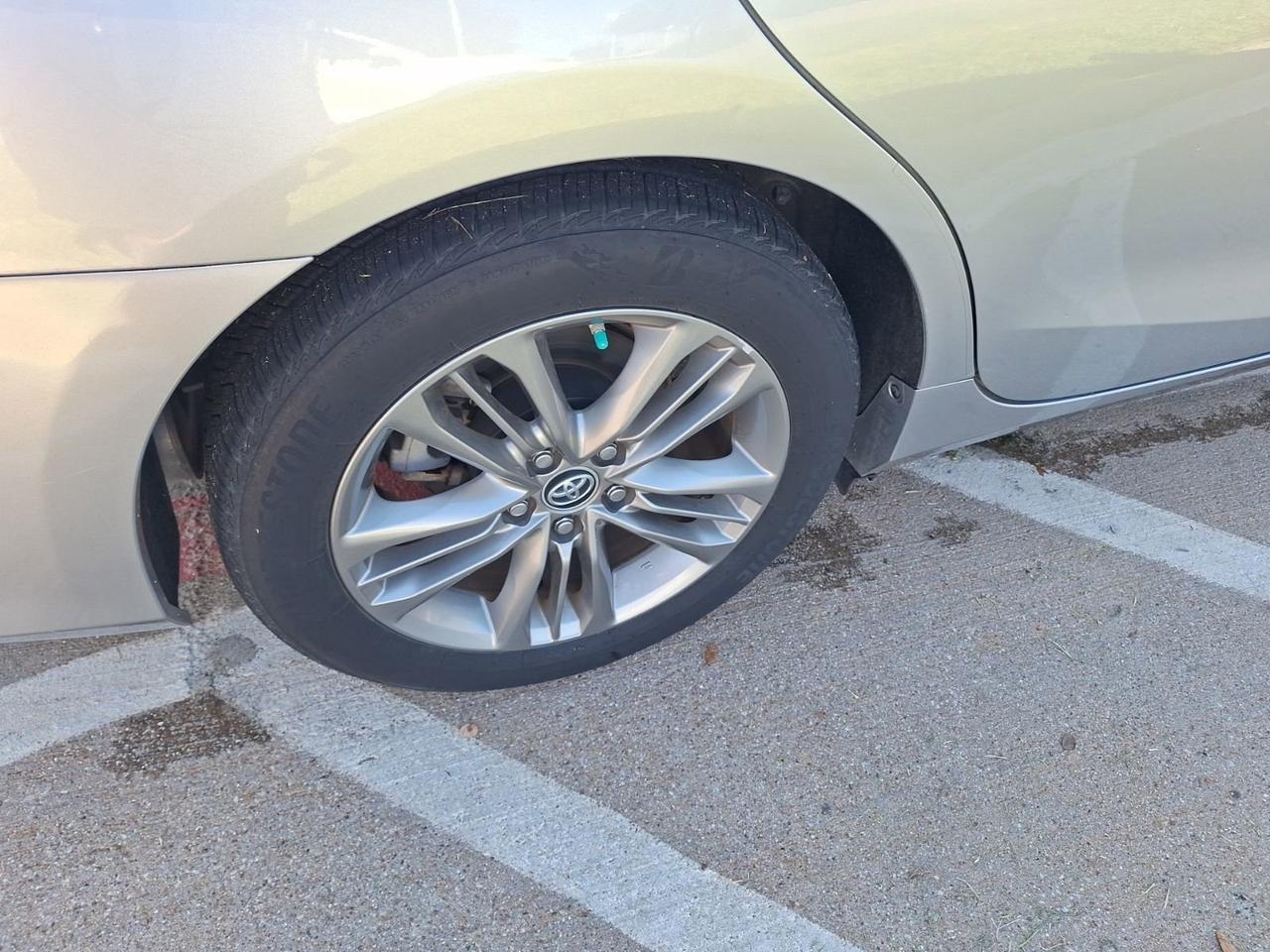 2015 Toyota Camry Hybrid SE Hurst TX