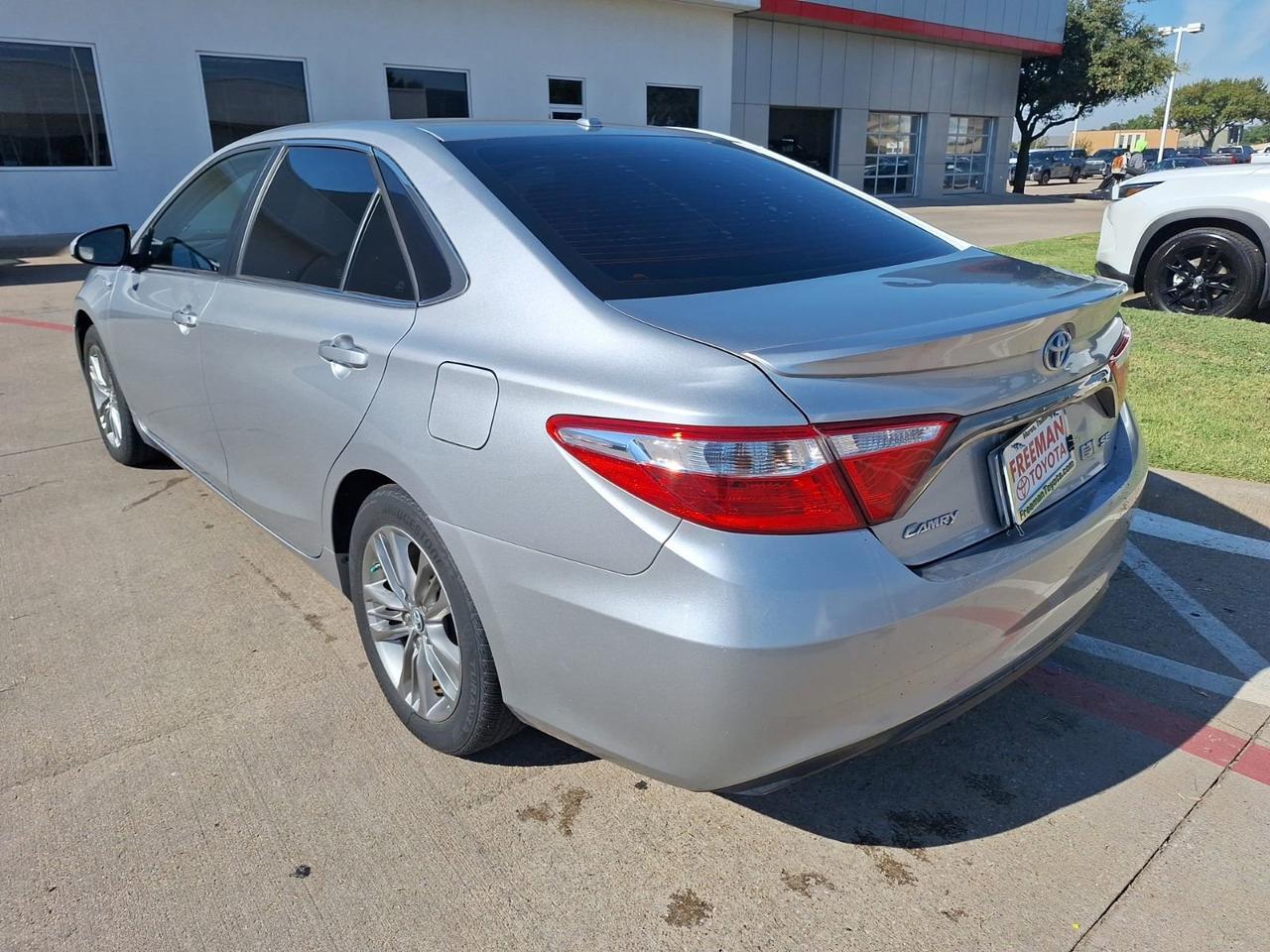 2015 Toyota Camry Hybrid SE Hurst TX