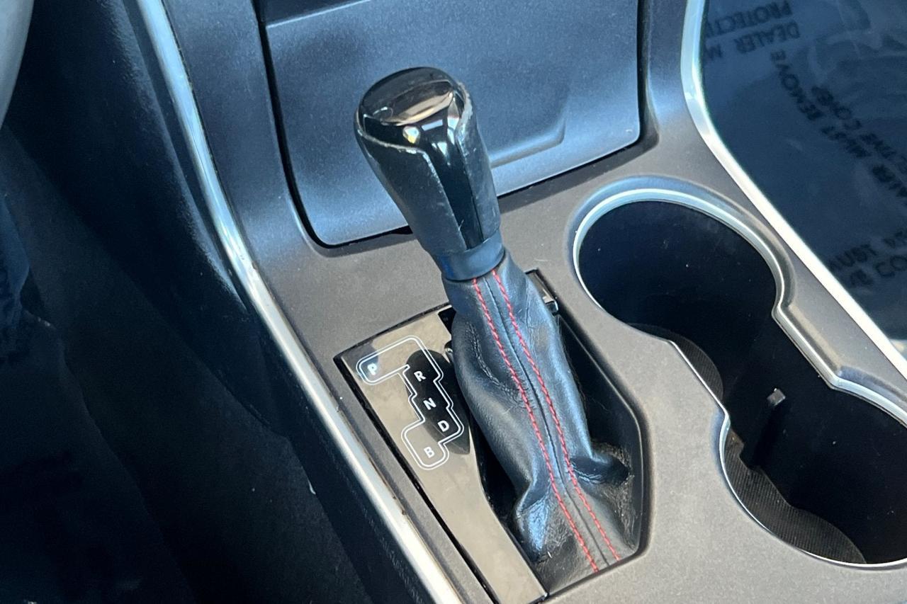 2015 Toyota Camry Hybrid SE Roseville CA