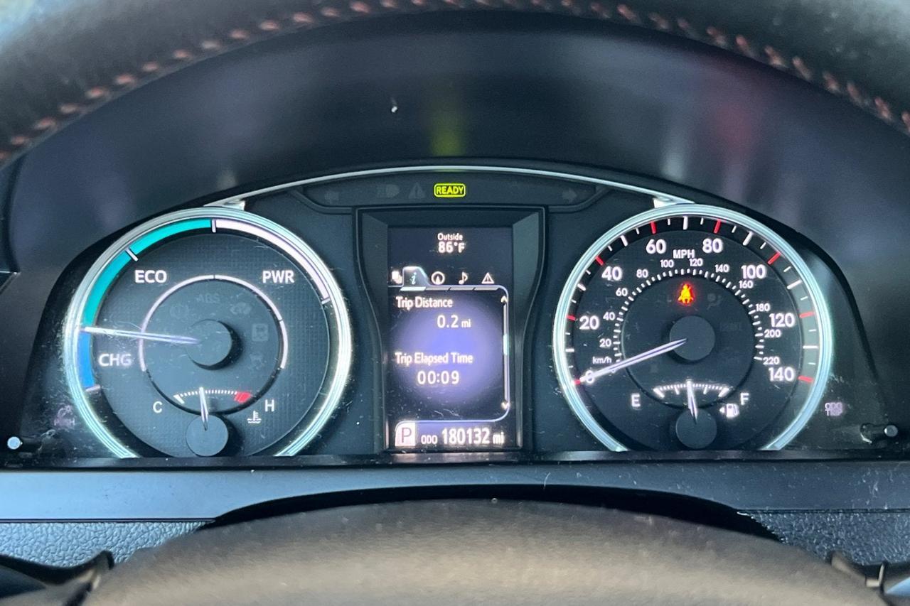 2015 Toyota Camry Hybrid SE Roseville CA