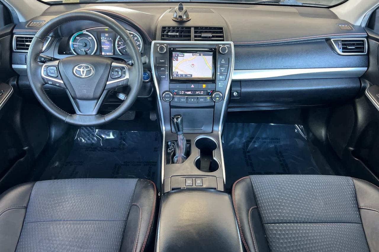 2015 Toyota Camry Hybrid SE