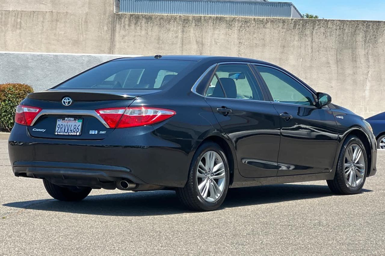 2015 Toyota Camry Hybrid SE