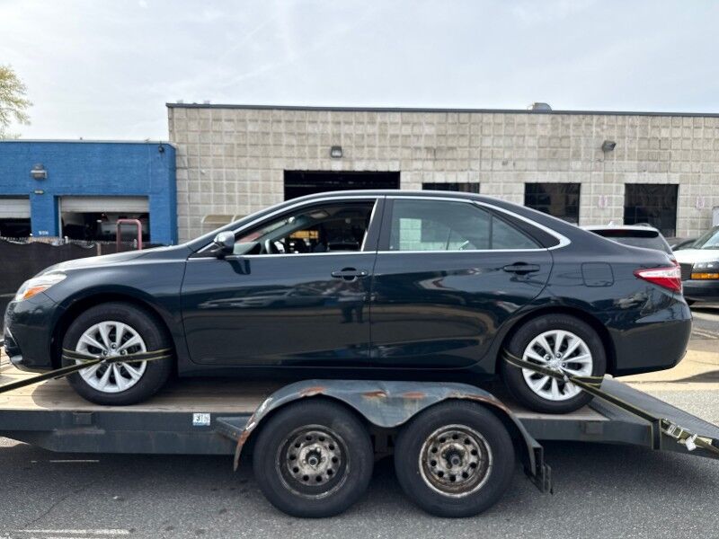2015 Toyota Camry LE Arlington VA