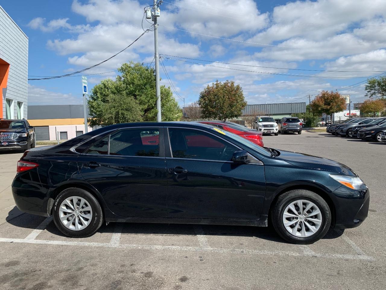 2015 Toyota Camry LE Austin TX