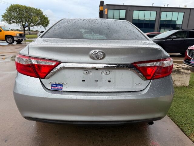 2015 Toyota Camry LE New Braunfels TX
