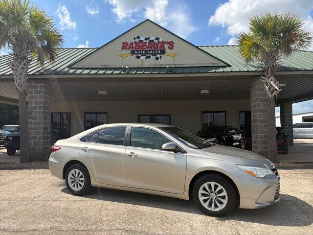2015 Toyota Camry LE
