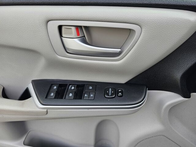 2015 Toyota Camry LE Morrow GA