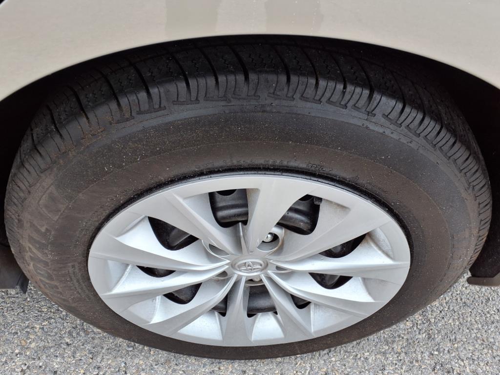 2015 Toyota Camry LE Roanoke VA