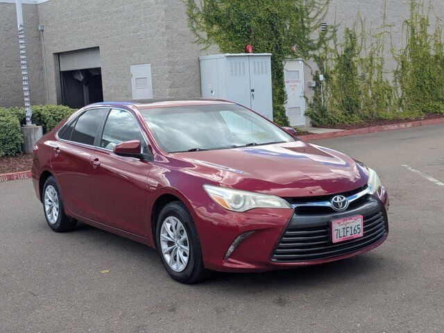 2015 Toyota Camry LE