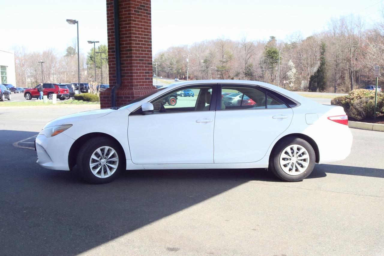 2015 Toyota Camry LE Fredericksburg VA
