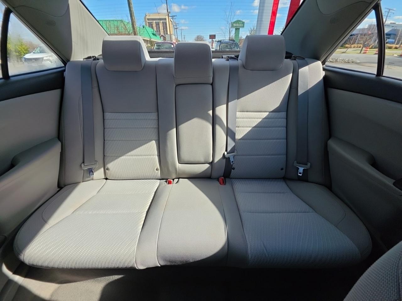 2015 Toyota Camry LE Glen Burnie MD