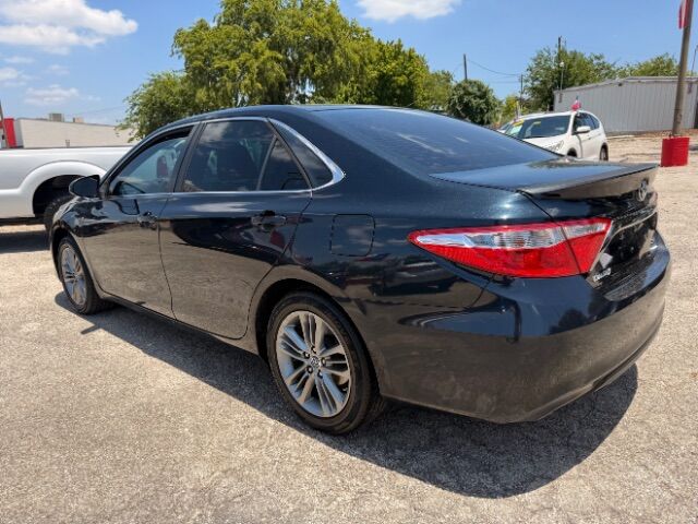 2015 Toyota Camry SE
