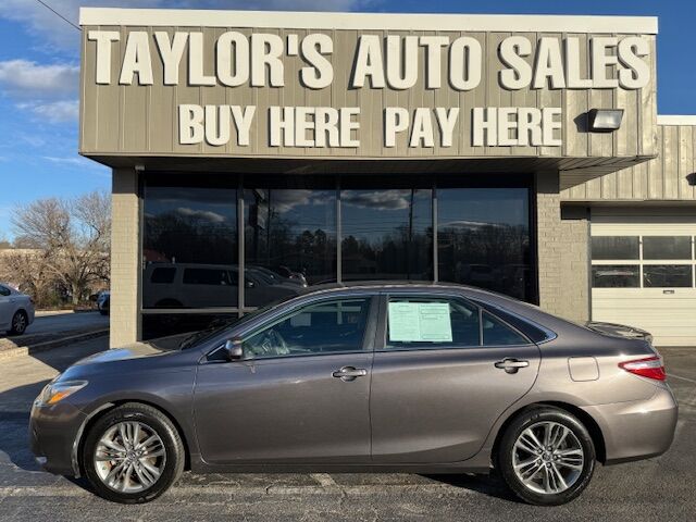 2015 Toyota Camry SE
