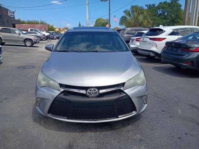 2015 Toyota Camry SE Davie FL