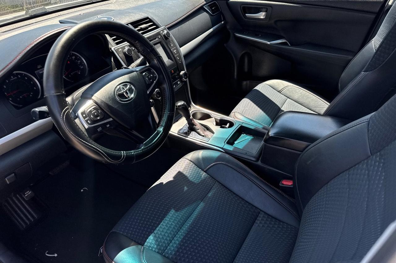2015 Toyota Camry SE Roseville CA