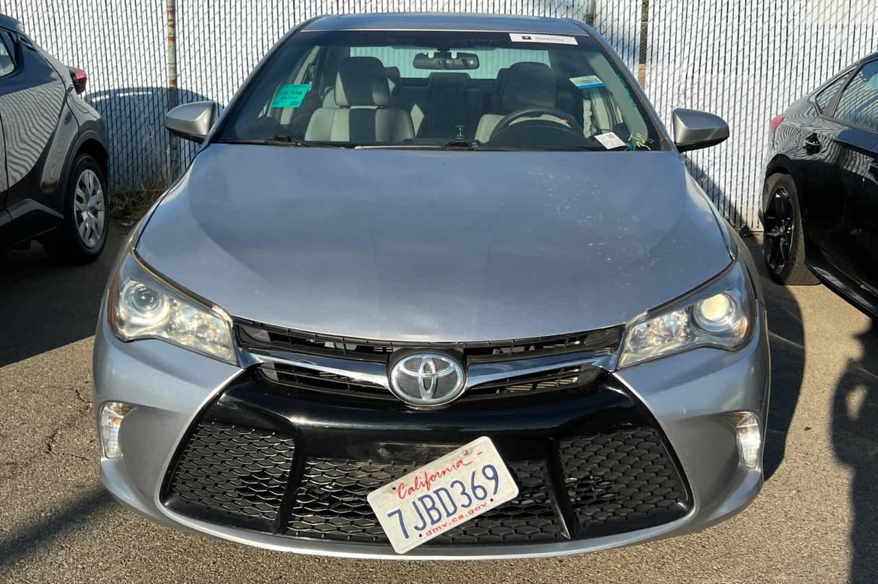 2015 Toyota Camry SE