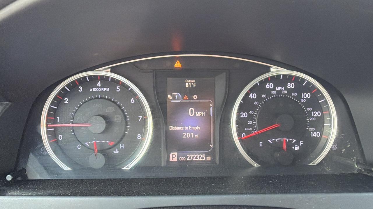 2015 Toyota Camry SE New Braunfels TX