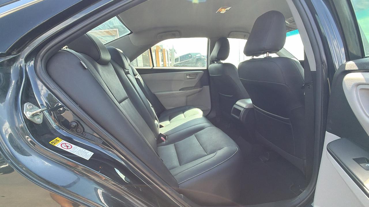 2015 Toyota Camry SE New Braunfels TX
