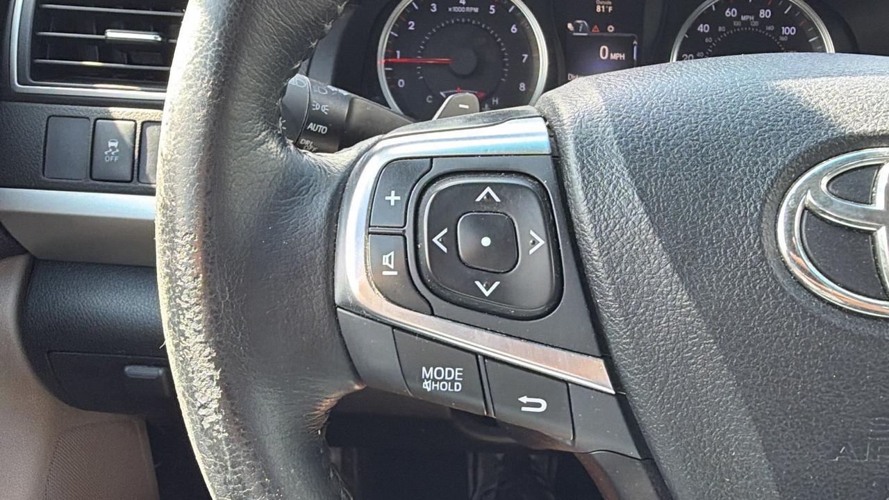 2015 Toyota Camry SE New Braunfels TX