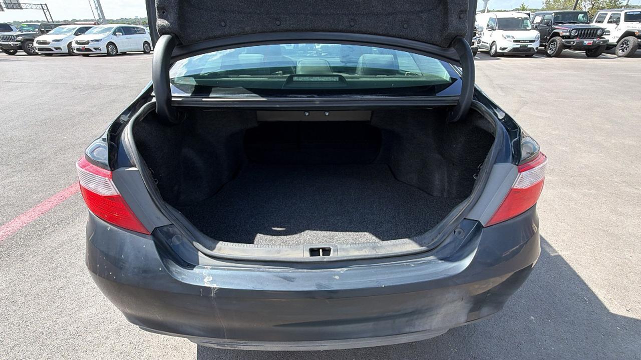 2015 Toyota Camry SE New Braunfels TX