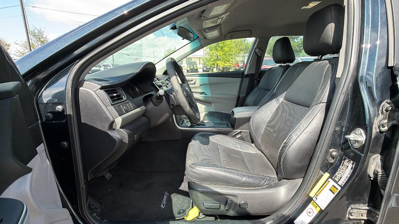 2015 Toyota Camry SE New Braunfels TX