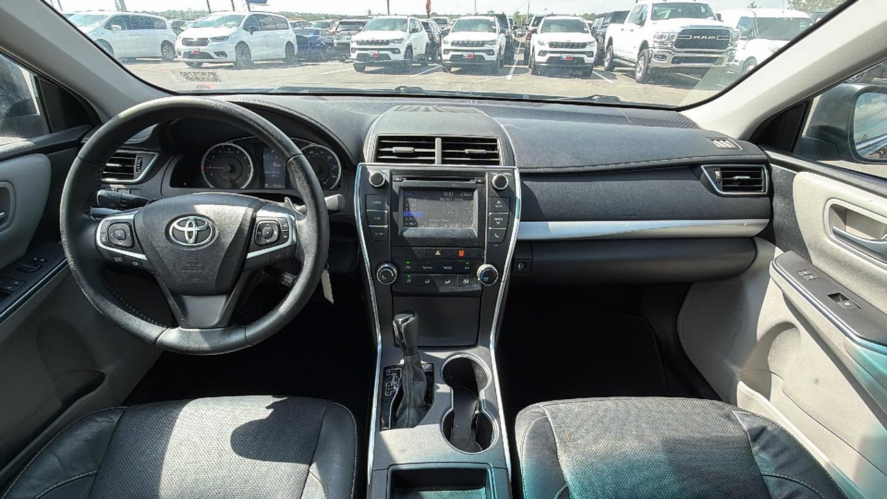 2015 Toyota Camry SE New Braunfels TX