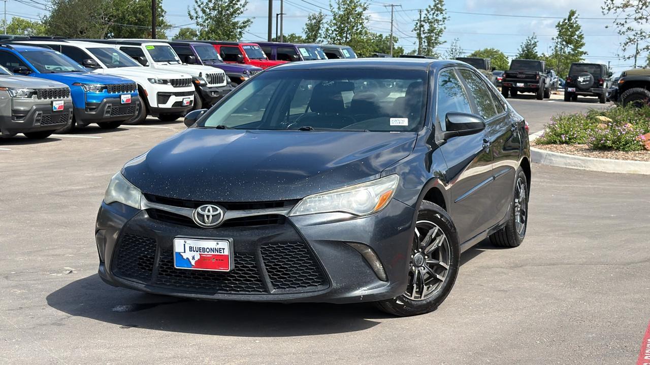2015 Toyota Camry SE
