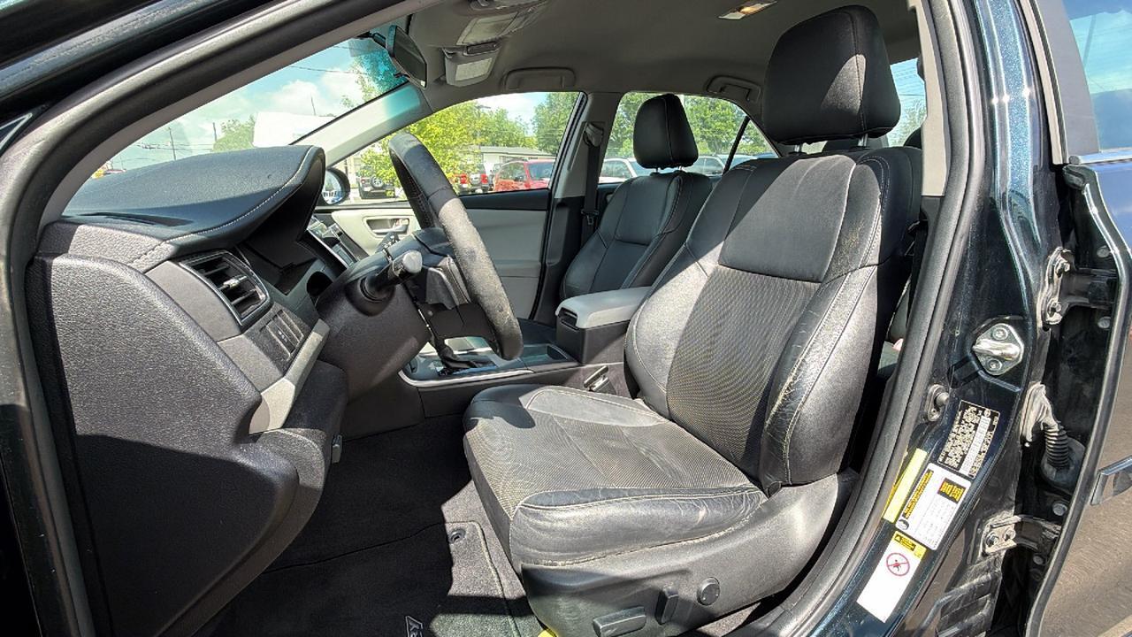 2015 Toyota Camry SE New Braunfels TX