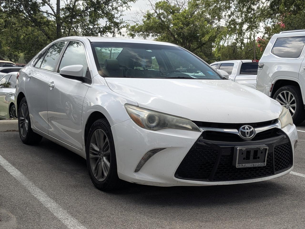 2015 Toyota Camry SE