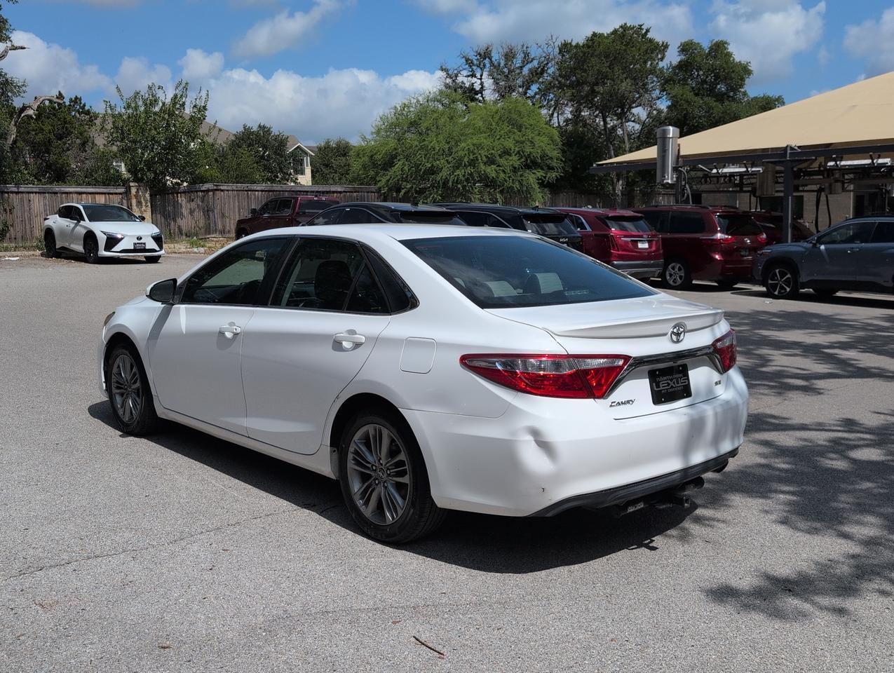 2015 Toyota Camry SE