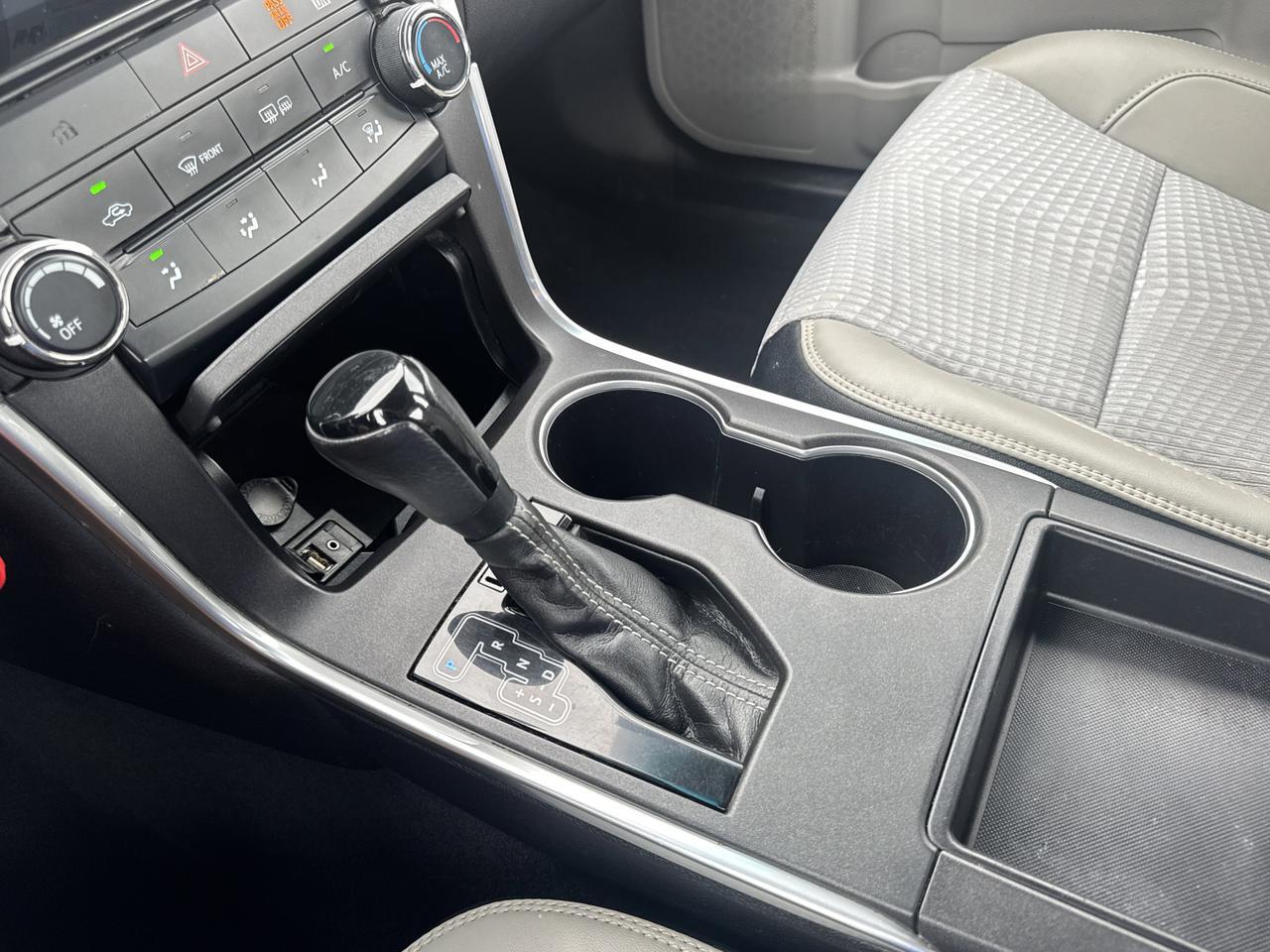 2015 Toyota Camry SE San Antonio TX