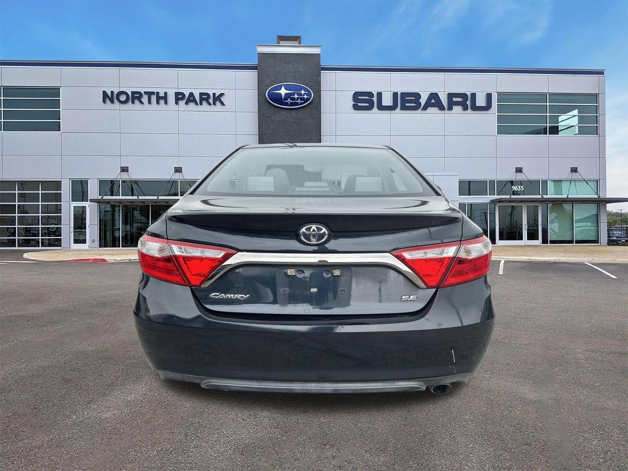2015 Toyota Camry SE