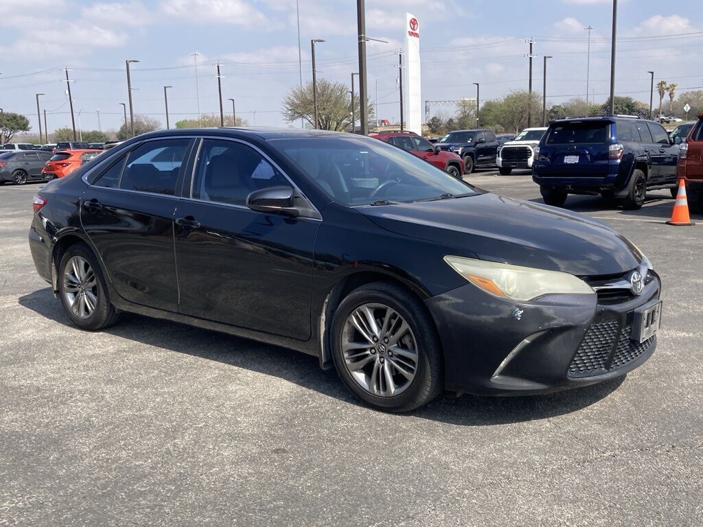 2015 Toyota Camry SE