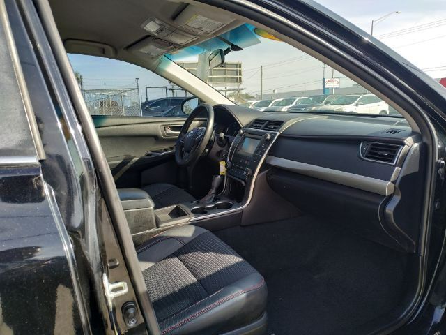 2015 Toyota Camry SE Sarasota FL