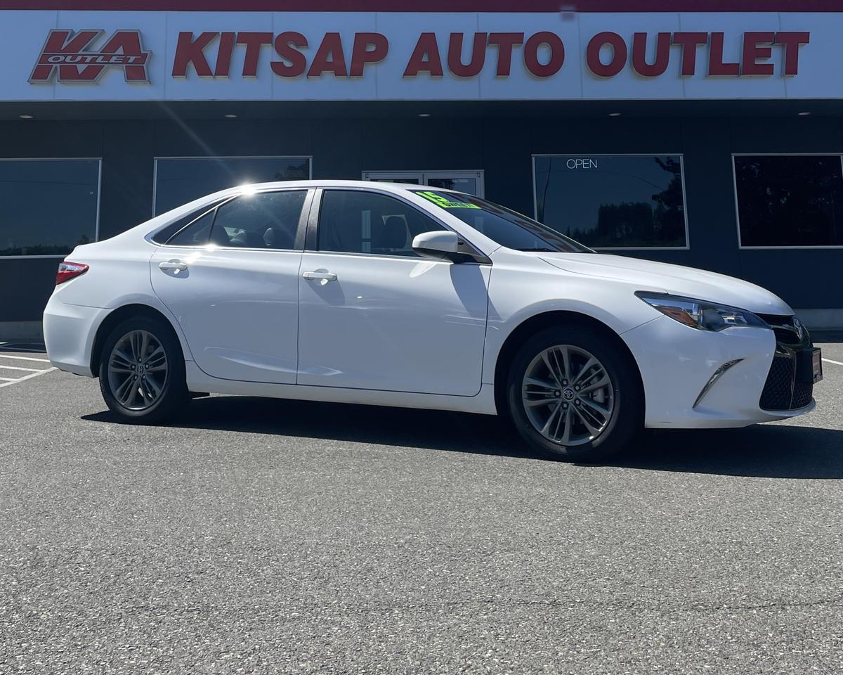 2015 Toyota Camry SE Sedan 4D Port Orchard WA