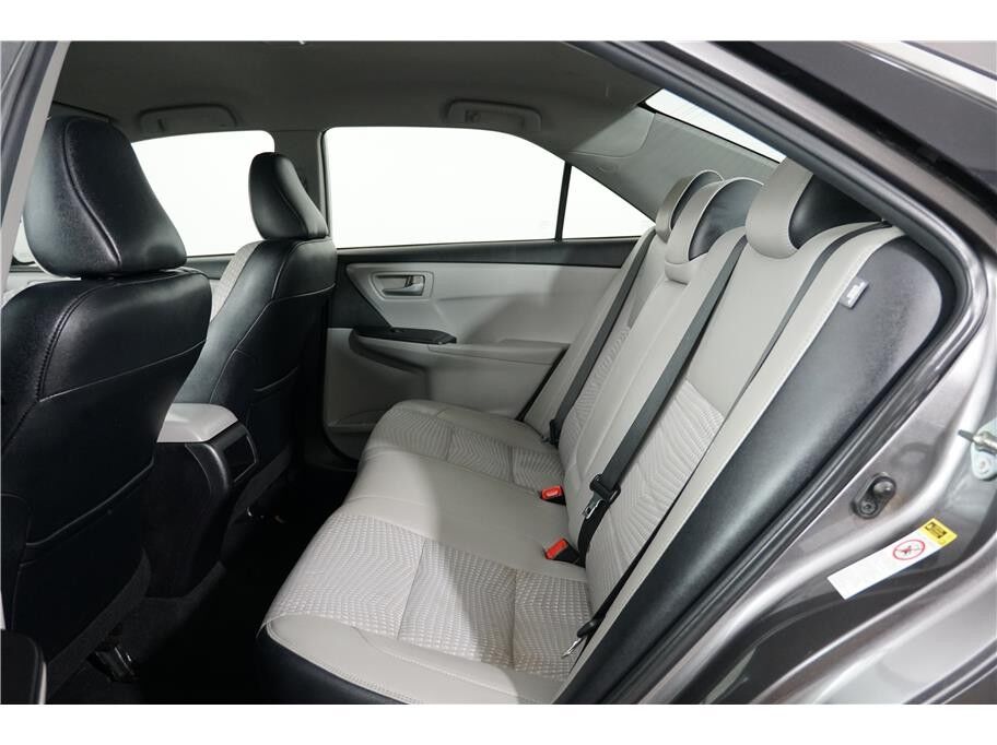2015 Toyota Camry SE Sedan 4D Folsom CA