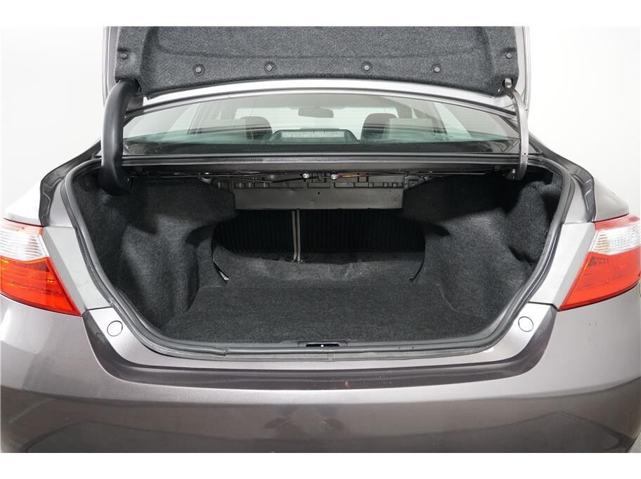2015 Toyota Camry SE Sedan 4D Folsom CA