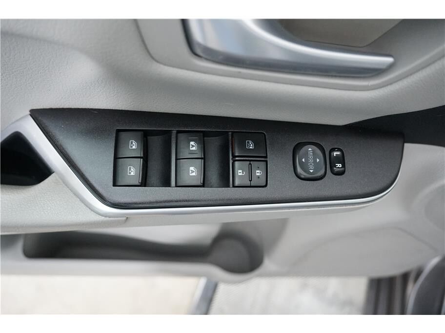 2015 Toyota Camry SE Sedan 4D Folsom CA