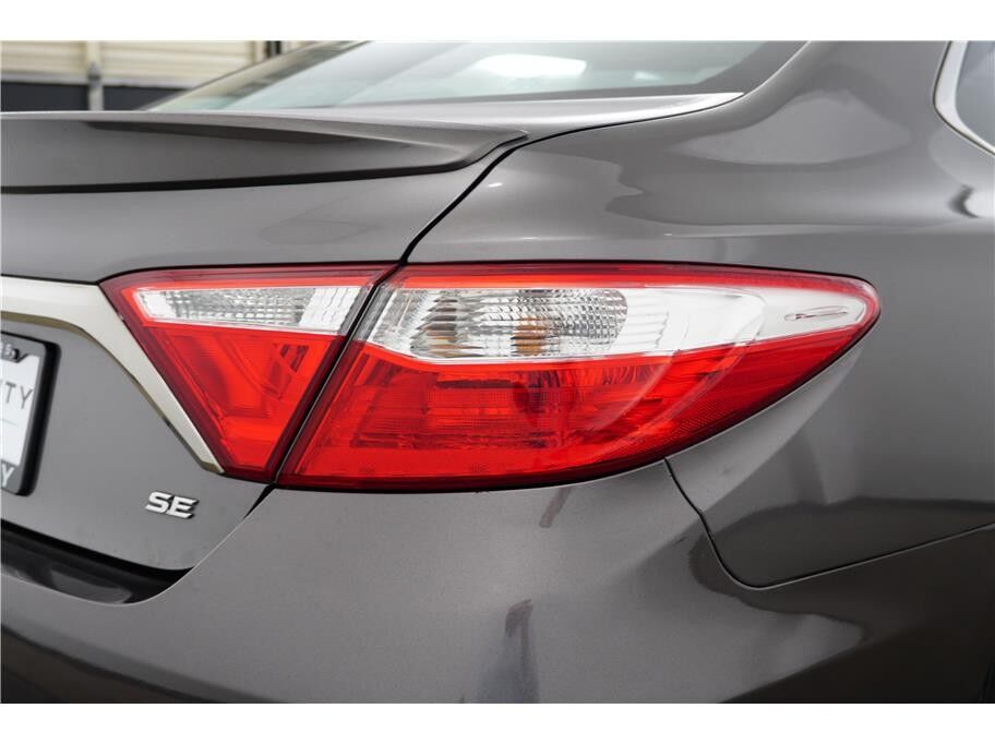 2015 Toyota Camry SE Sedan 4D Folsom CA