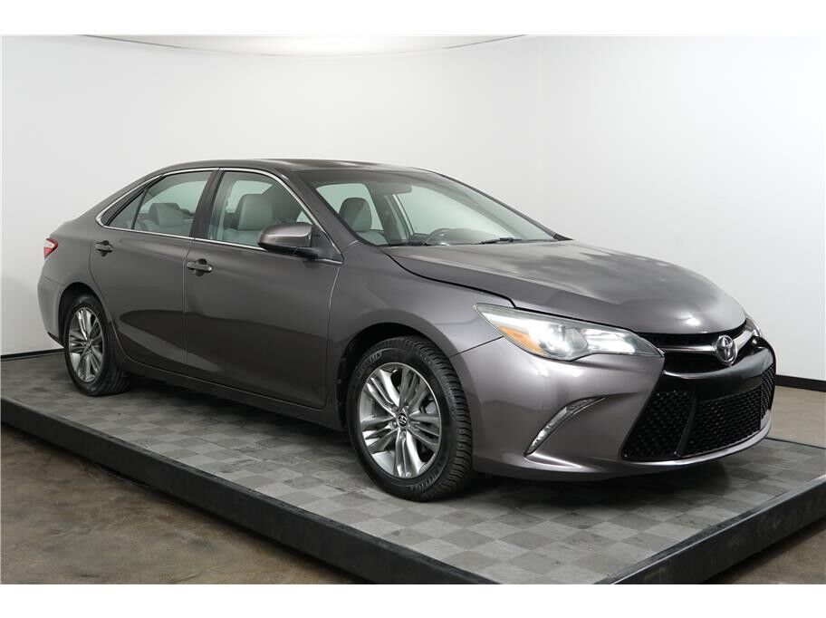2015 Toyota Camry SE Sedan 4D Folsom CA