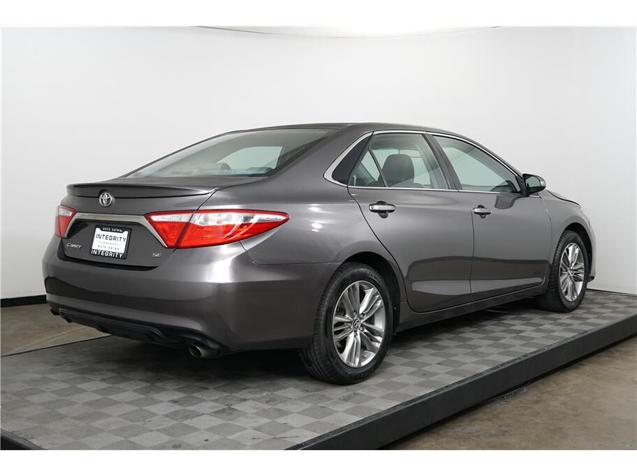 2015 Toyota Camry SE Sedan 4D Folsom CA
