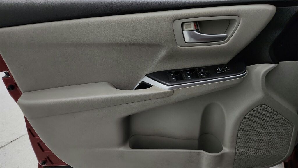2015 Toyota Camry SE Laurel MD
