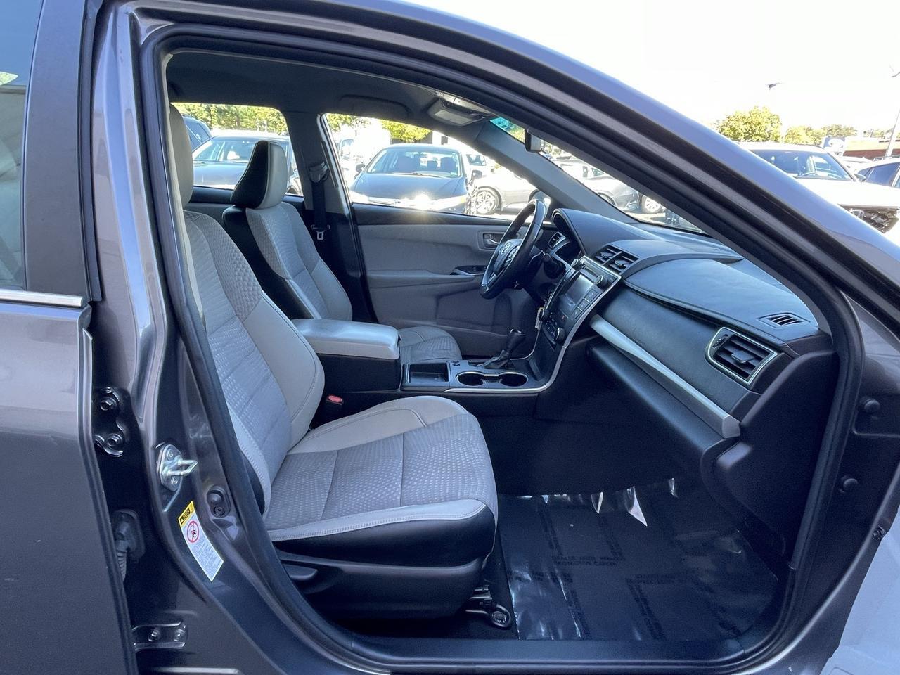 2015 Toyota Camry SE Alexandria VA